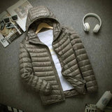 (sólo 50 en promo! entrega 7-20 días hábiles) Campera Ultraliviana Pluma Hombre 56% off