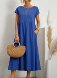 Vestido Largo Minimal de Corte Limpio